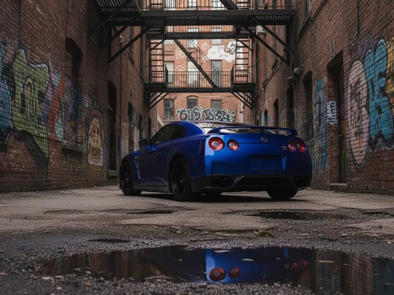 DIY Nissan GT-R wrapped in Gloss HX20000 Ephesus Blue vinyl wrap HX20B36B
