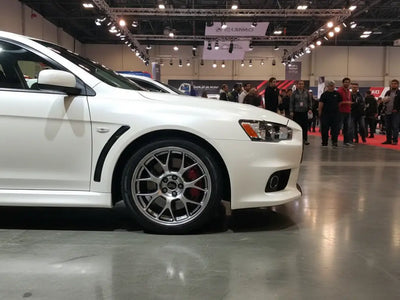 DIY Mitsubishi Lancer Evolution wrapped in Satin HX20000 Nacre White vinyl wrap HX20BNCS