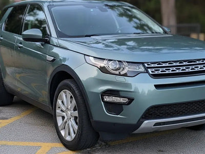 DIY Land Rover Discovery Sport wrapped in Gloss HX20000 Aston Grey restyling film HX20G07B