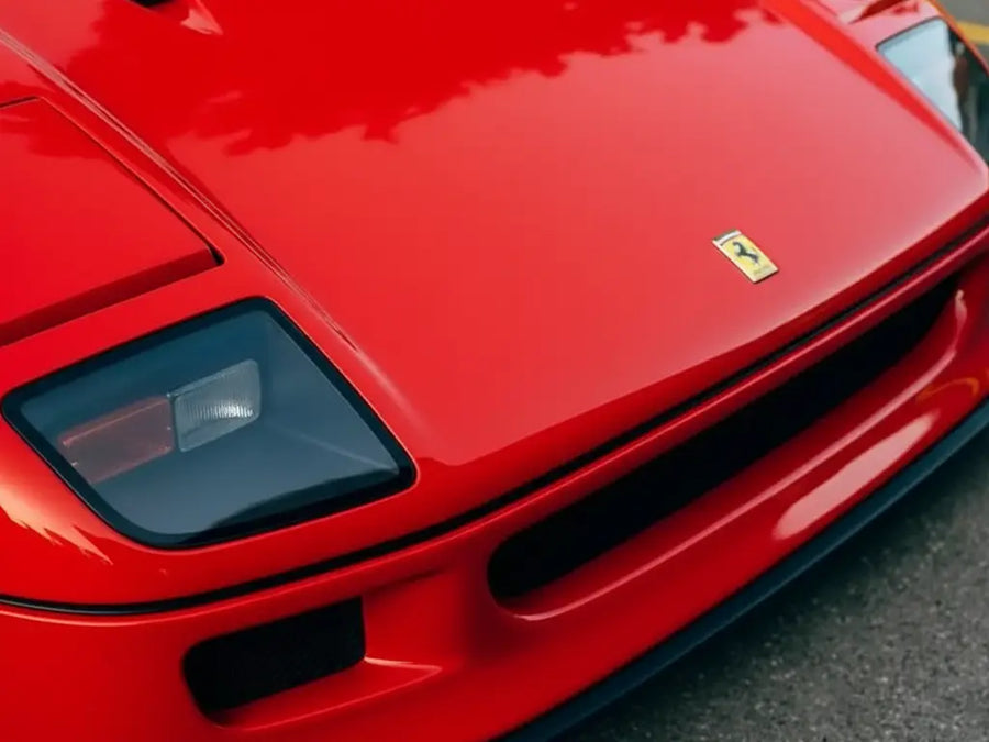 Ferrari F40 wrapped in Gloss HX20000 Race Red restyling film HX20R05B