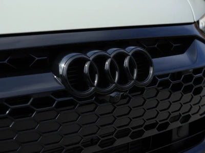 Audi wrapped in Matte HX20000 Adventure Green restyling film HX20VAVM