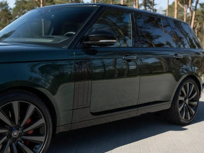 DIY Land Rover Range Rover wrapped in Gloss HX20000 Scottish Green vinyl wrap HX20VECB