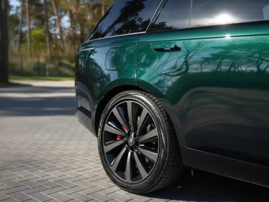DIY Range Rover wrapped in Gloss HX20000 Scottish Green car wrap film HX20VECB
