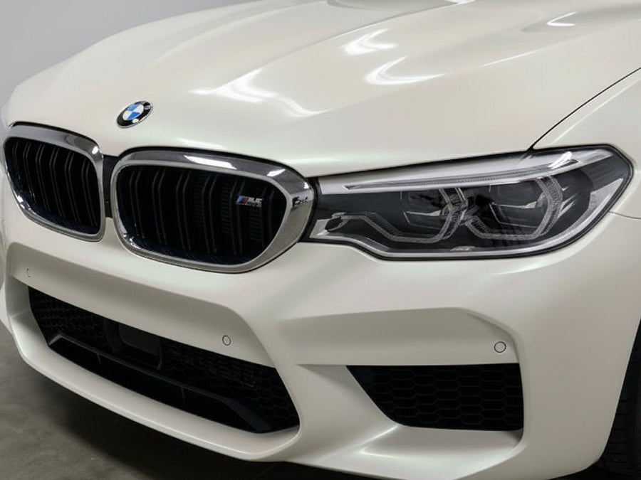 DIY BMW M5 wrapped in Gloss HX30000 Nacre White vinyl wrap HX30BNCB