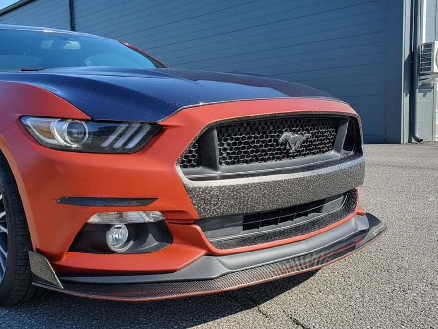 Ford Mustang wrapped in None HX30000 Black Honeycomb restyling film HX30CAF89S