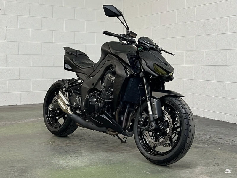 vinyl wrap detail of Hexis None HX30000 Black Honeycomb automotive vinyl film HX30CAF89S