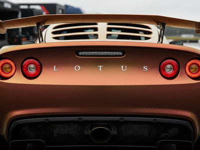 Lotus Elise wrapped in Gloss HX30000 Iridescent Boreal Forest automotive vinyl film HX30IFBB