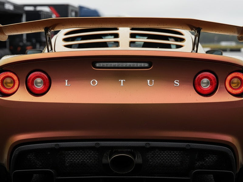 Lotus Elise wrapped in Gloss HX30000 Iridescent Boreal Forest automotive vinyl film HX30IFBB