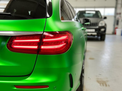 Mercedes-Benz wrapped in Satin HX30000 Super Chrome Green restyling film HX30SCH04S