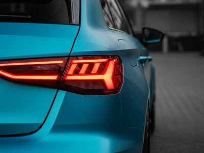 Audi Q5 wrapped in Satin HX30000 Super Chrome Light Blue restyling film HX30SCH11S