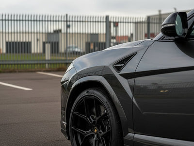 Lamborghini Urus wrapped in Hexis Gloss HX30000 Super Chrome Ebony Black restyling film HX30SCH13B