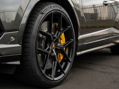 Lamborghini Urus wrapped in Gloss HX30000 Super Chrome Ebony Black wrap film HX30SCH13B