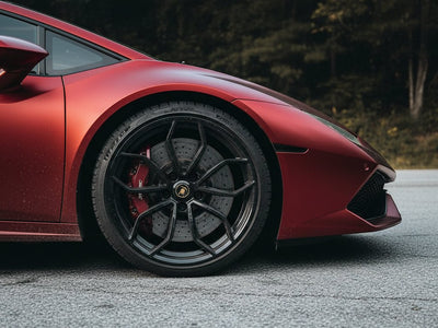 Lamborghini Huracán wrapped in Satin HX30000 Super Chrome Fever Red vinyl wrap HX30SCH16S