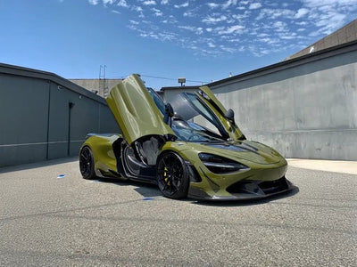 DIY McLaren 720S wrapped in SuperGloss Army Green restyling film
