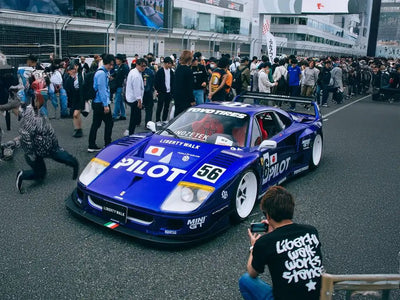 Ferrari F40 wrapped in Super Gloss Metallic Blueberry automotive vinyl film
