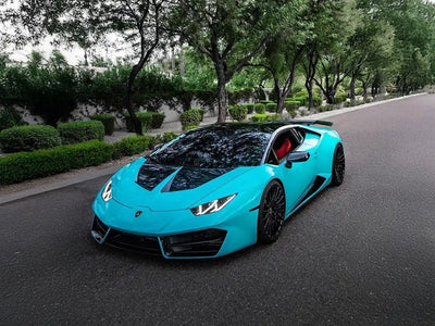 Lamborghini Huracán wrapped in Inozetek SuperGloss Turquoise Dream vinyl wrap
