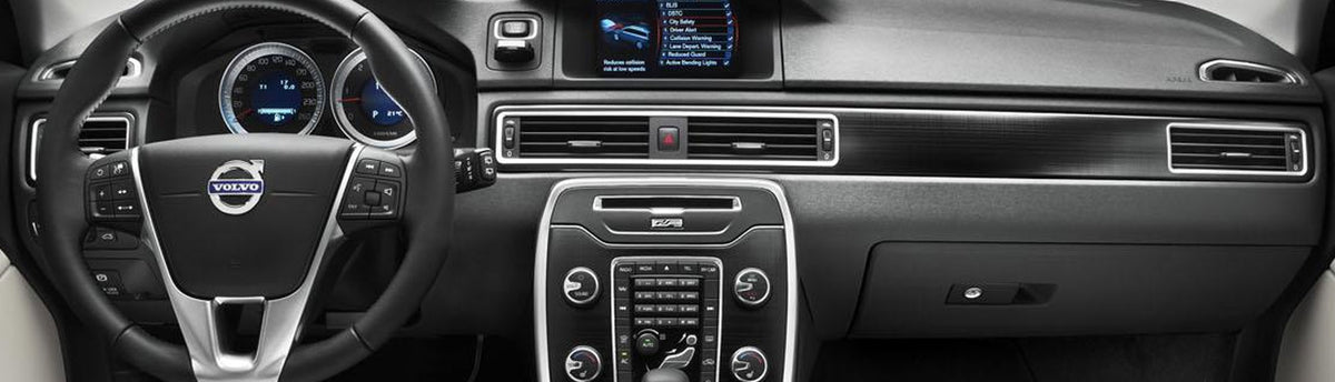 Volvo XC70 Custom Dash Kits
