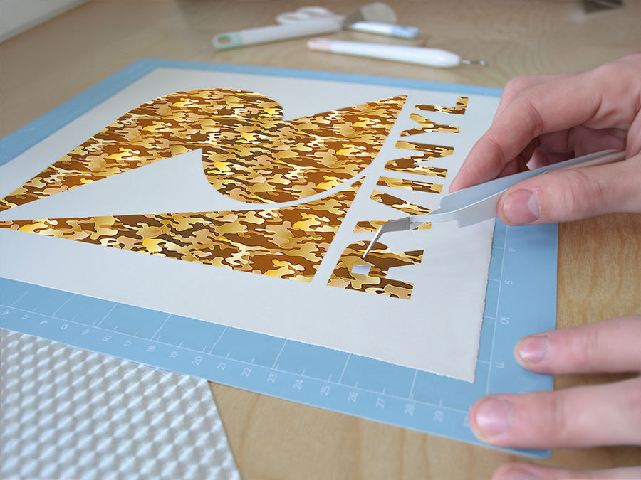 amber shroud camouflage Easy Weed Craft Vinyl