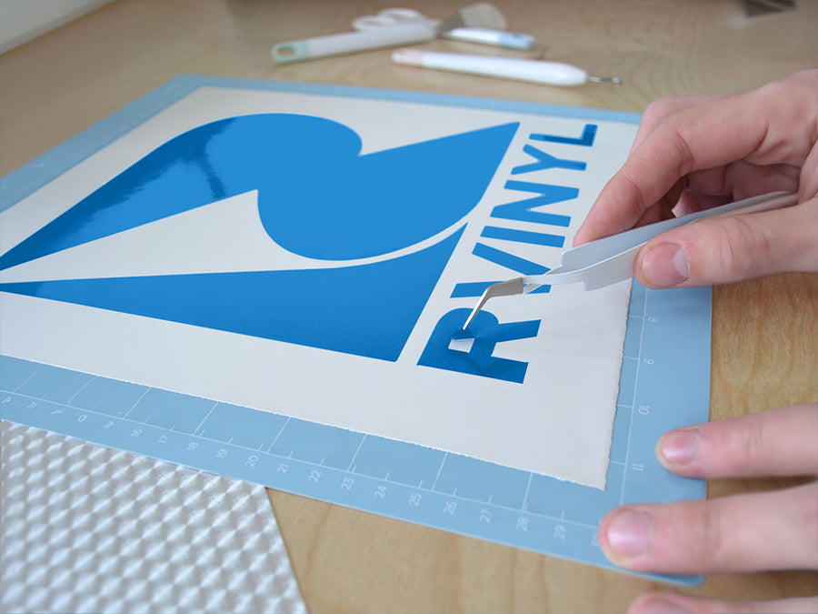 Avery HP750 Blue Pantone 285 C Easy Weed Craft Vinyl