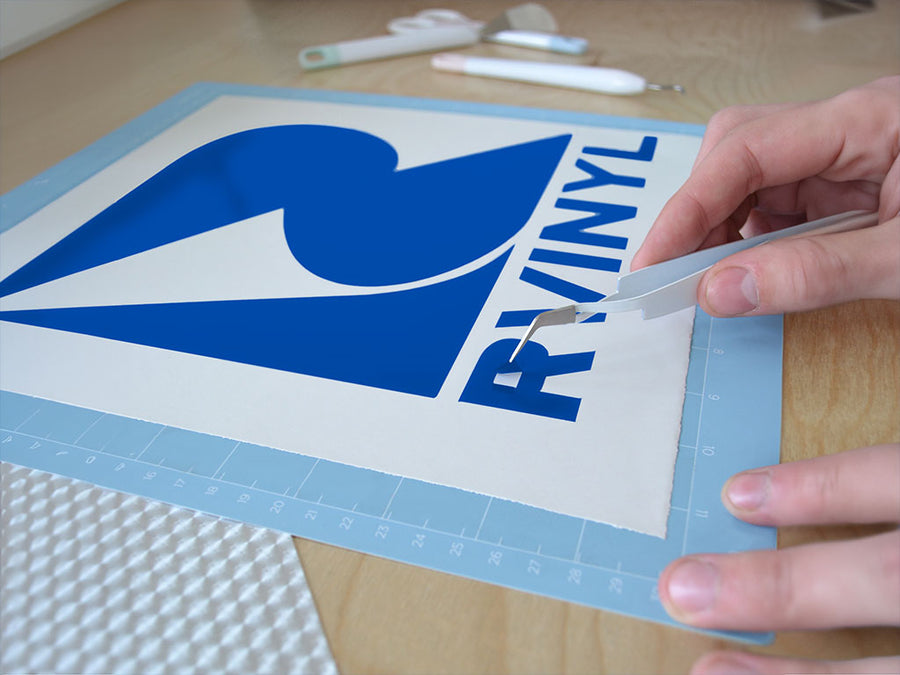Avery PR800 Bright Blue Translucent Easy Weed Craft Vinyl