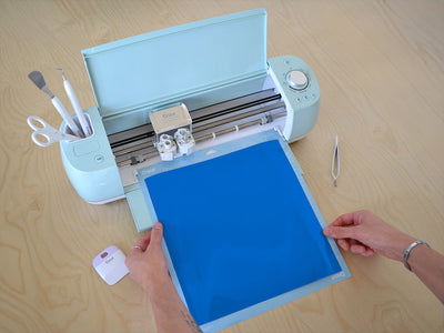 Avery SC950 Pantone 300 C Opaque Craft Sheets