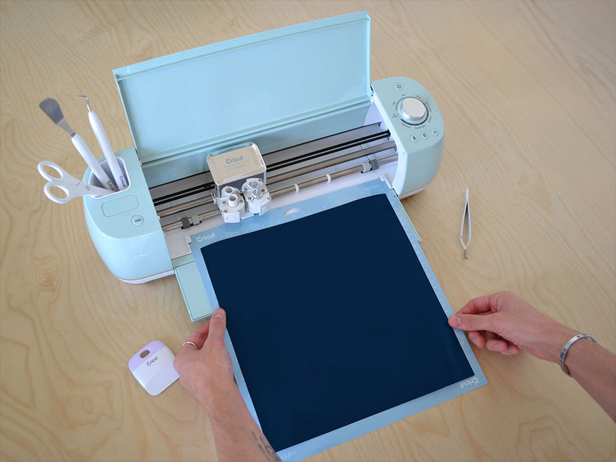 Avery SC950 Light Navy Opaque Cricut Compatible Vinyl