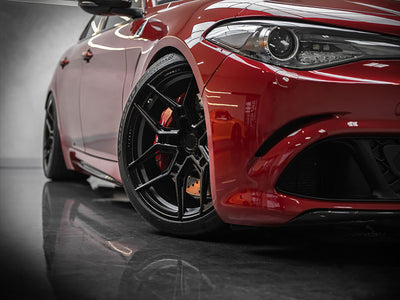 Avery Dennison™ SW900 Gloss Metallic Black Wrapped Rim Example