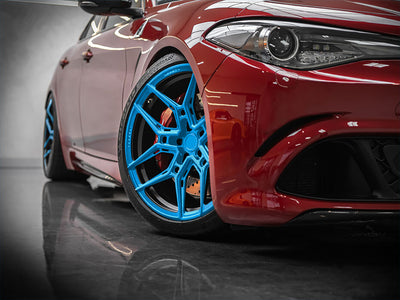 Avery Dennison™ SW900 Gloss Light Blue Wrapped Rim Example