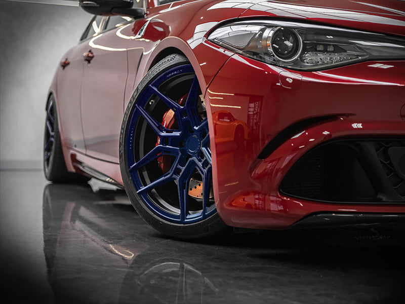 Avery Dennison™ SW900 Gloss Metallic Magnetic Burst Wrapped Rim Example