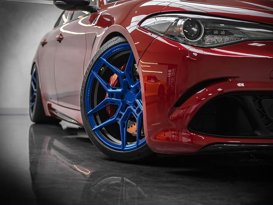 Avery Dennison™ SW900 Gloss Dark Blue Wrapped Rim Example