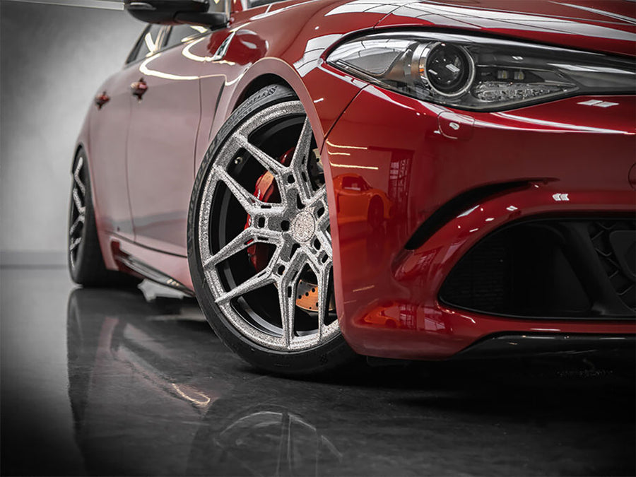 Avery Dennison™ SW900 Diamond Silver Wrapped Rim Example