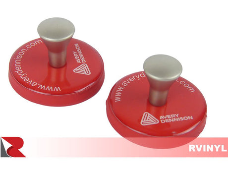 Rvinyl detail tool supporting careful workflow after magnet-assisted positioning