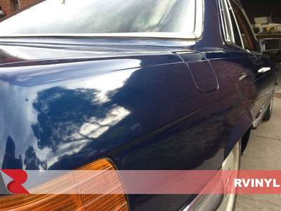 Avery Gloss Indigo Blue Supreme Wrapping Film on a Mercedes