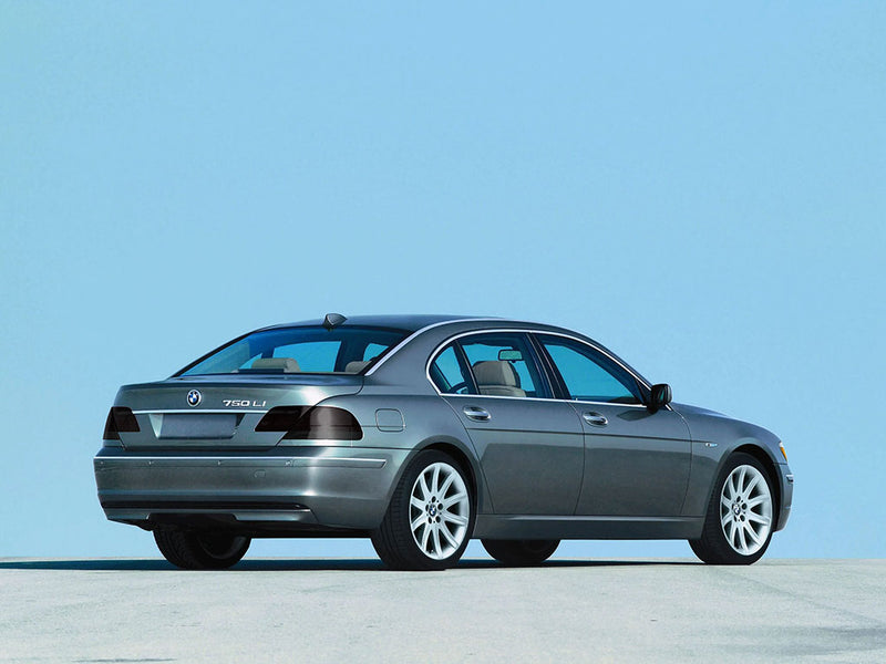 7-series Blackout Tail Light TInt~1~0