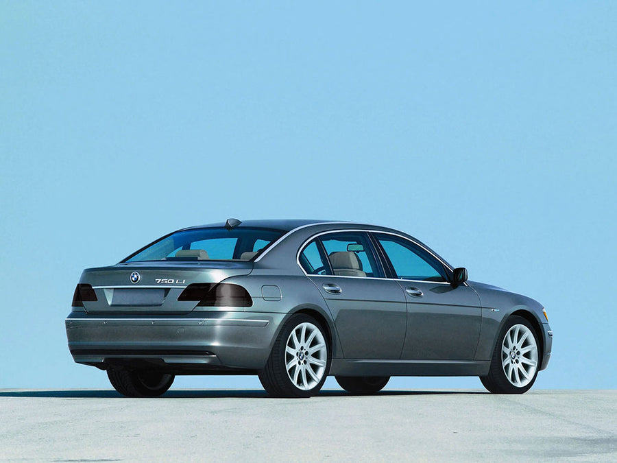 7-series Blackout Tail Light TInt~1~0