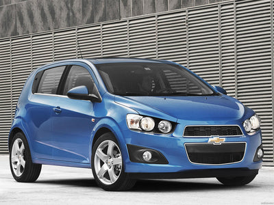 chevrolet aveo 2009-2011 (aveo5) Matte Black Pillar Trim