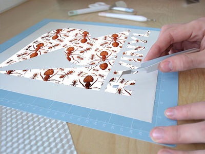 colony queen bug Easy Weed Craft Vinyl