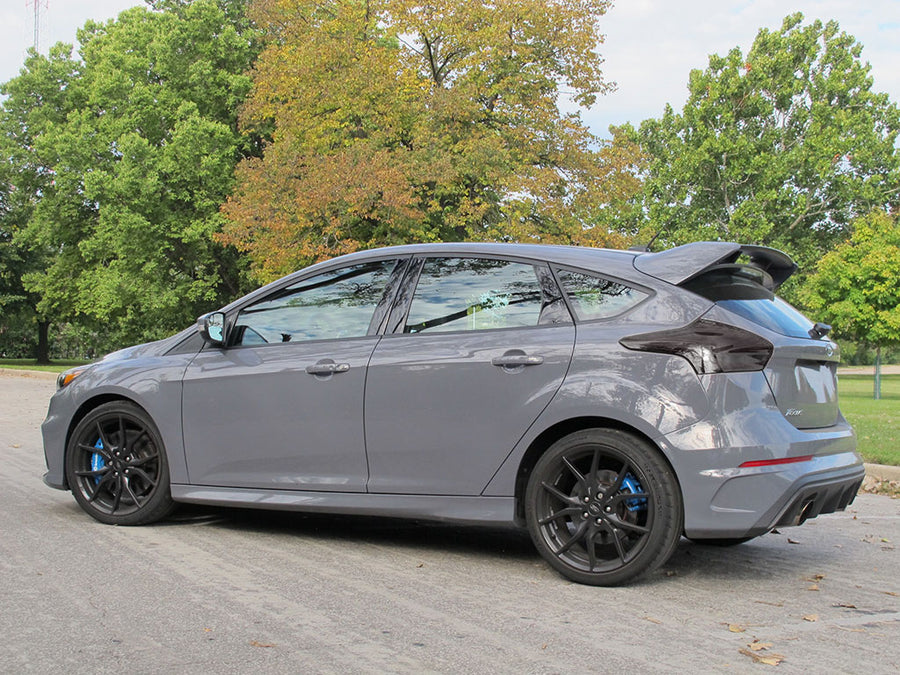 focus (hatchback) Blackout Tail Light TInt~1~0