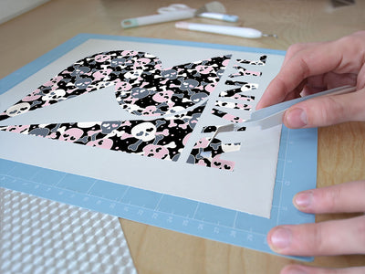 heart eyes skull and bones Easy Weed Craft Vinyl