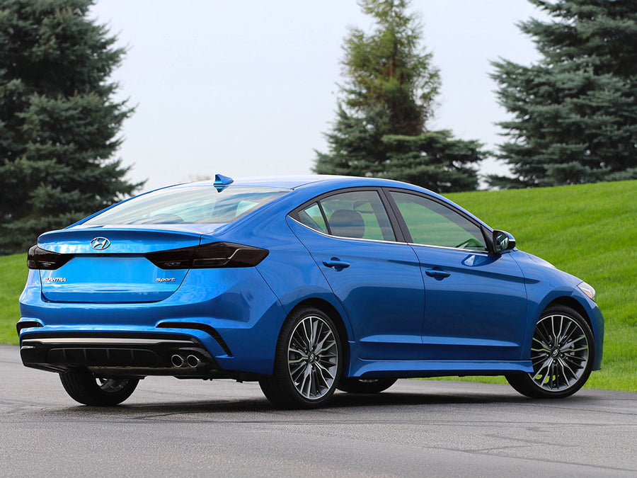 elantra (gt) Blackout Tail Light TInt~1~0
