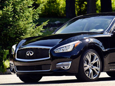 Avery Dennison™ Infiniti Q70 2015-2019 Headlight Protection Film