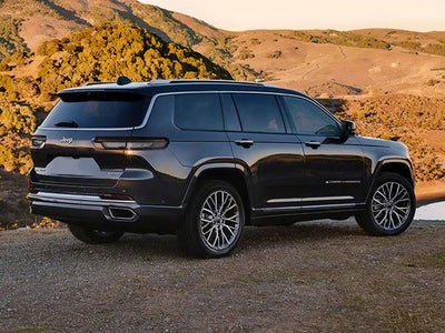 grand cherokee (wk) Blackout Tail Light TInt~1~0