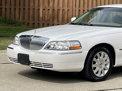 3M™ Lincoln Town Car 2003-2011 Headlight Protection Film