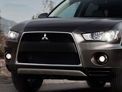 Avery Dennison™ Mitsubishi Outlander 2010-2013 Headlight Protection Film