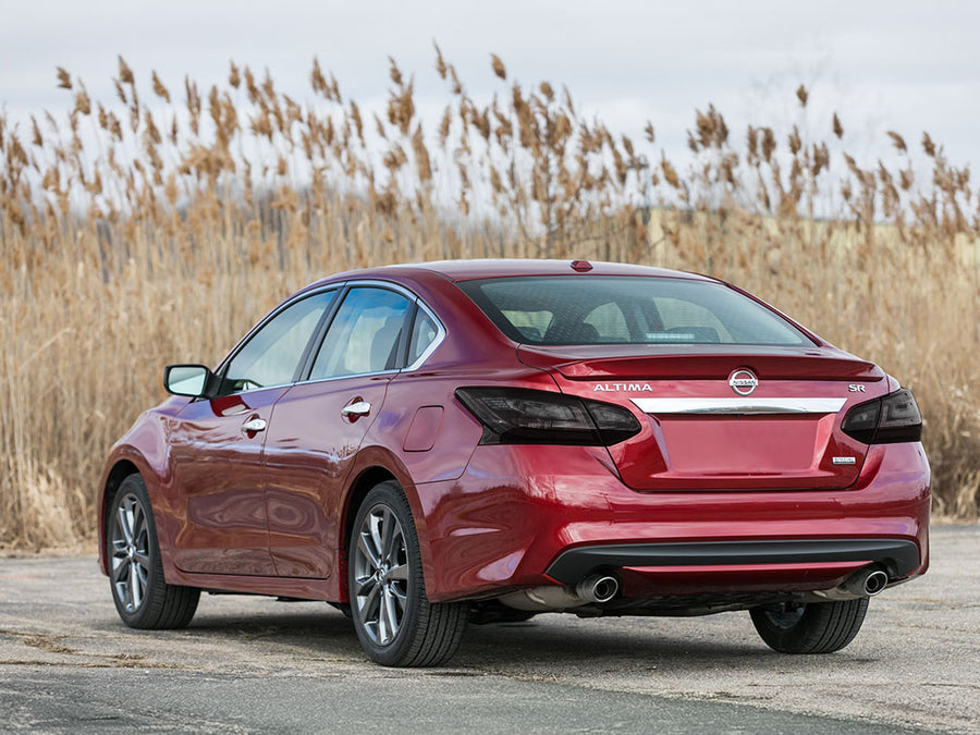 altima Blackout Tail Light TInt~1~0