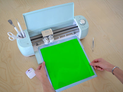 ORACAL 7510 Green Fluorescent Cricut Compatible Vinyl