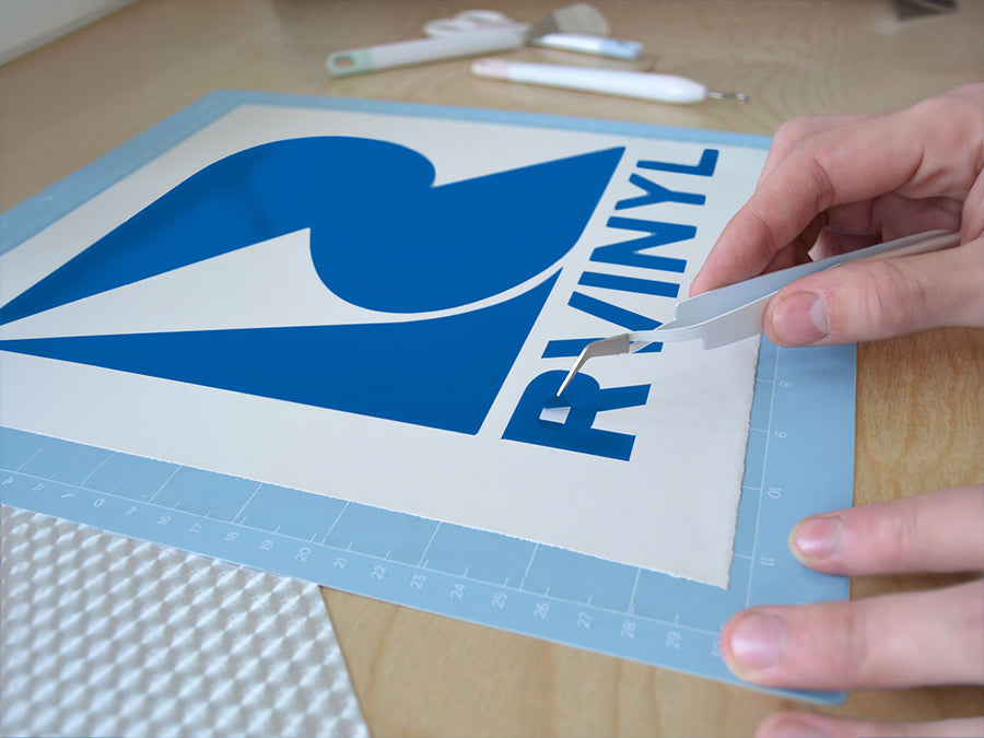 ORACAL 8500 Middle Blue Translucent Easy Weed Craft Vinyl