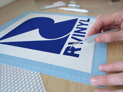 ORACAL 8500 Intensive Blue Translucent Easy Weed Craft Vinyl