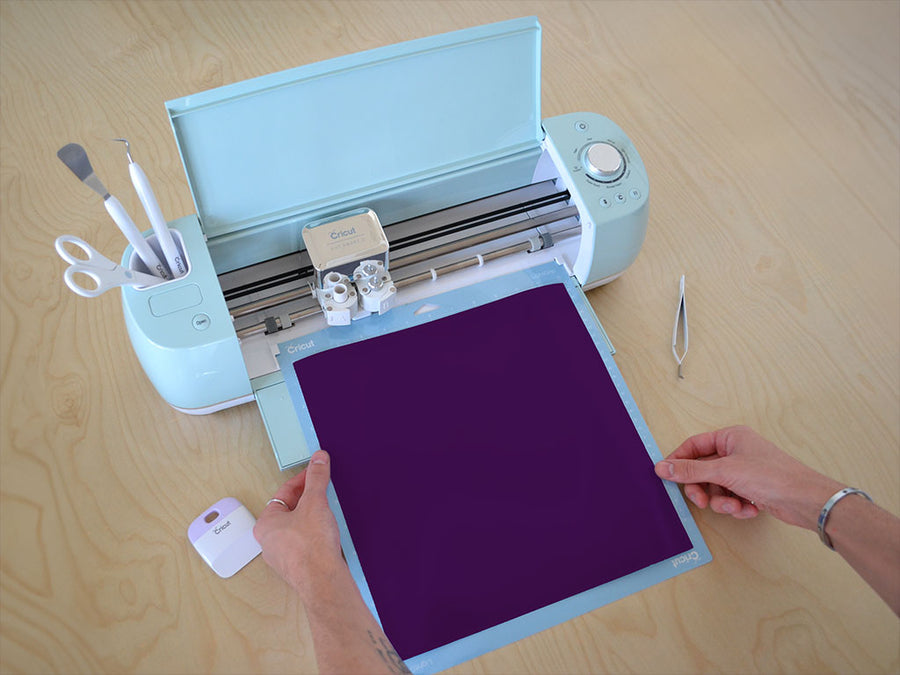 ORACAL 8500 Lilac Translucent Cricut Compatible Vinyl