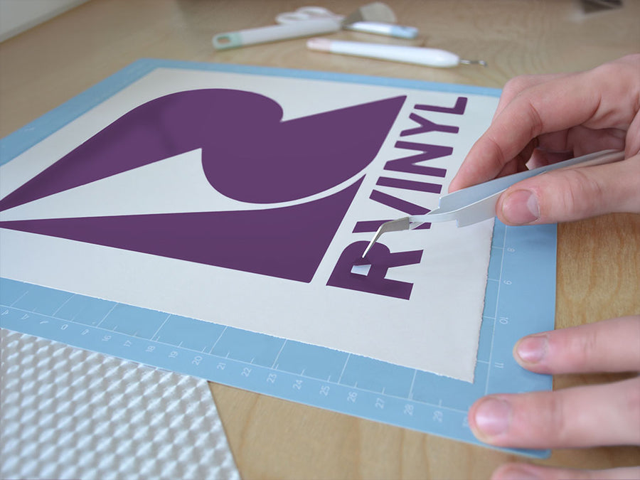 ORACAL 8500 Violet Translucent Easy Weed Craft Vinyl
